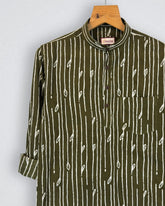 Leafy Elegance – Printed Cotton Short Kurta in Olive Green